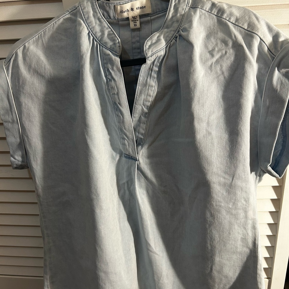 Cloth & Stone Blue Casual Button Down Shirt